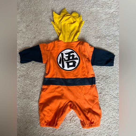 Halloween🎃 Dragon Ball Goku Super Saiyan (3-6M) - Picture 1 of 3